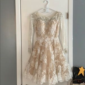Wedding dress for (flower girl)